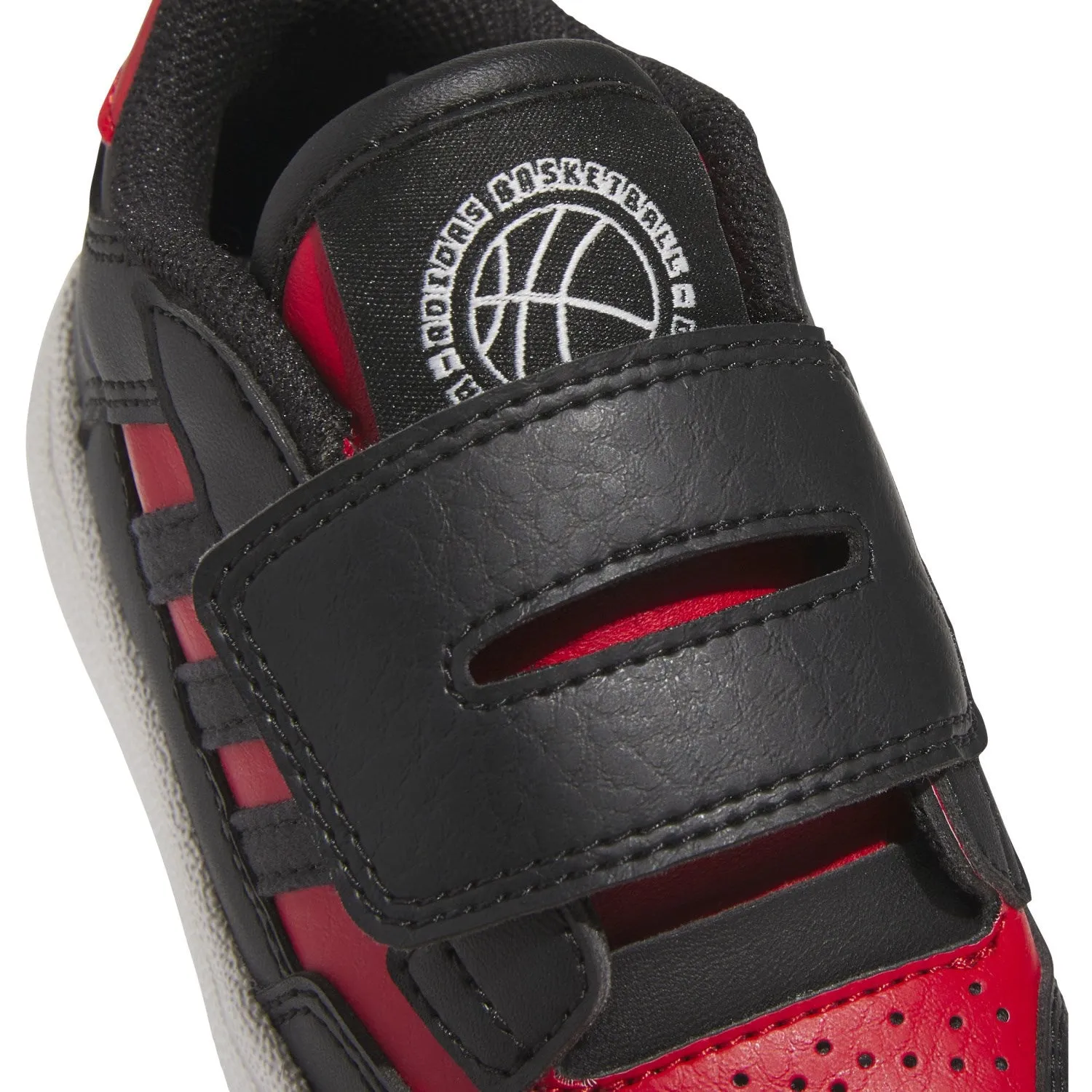 adidas Originals Core Black/Collegiate Red/Core White Rapid Court Cf I Sneakers HeelCushioning