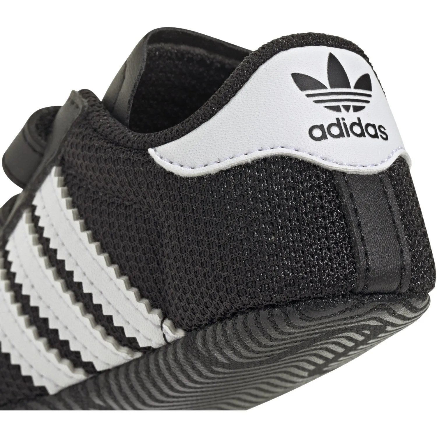 adidas Originals Core Black/Ftwr White/Gold Met. Superstar Crib Sneakers Comfort Fit Upper