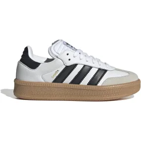 Comfortable Upper Material Running Routine adidas Originals Ftwwht/Cblack/Gum3 Samba Xlg J Sneakers