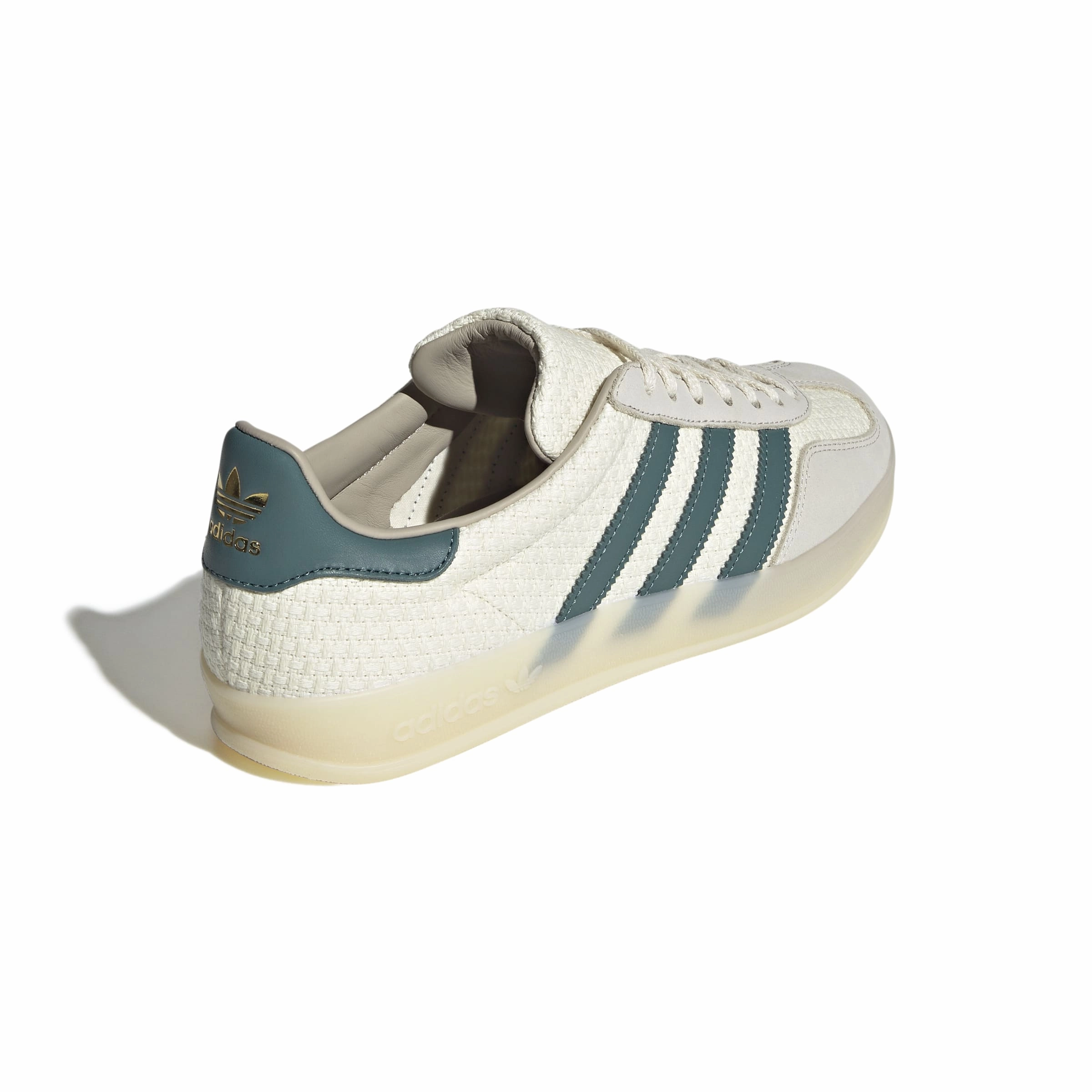Padded collar design Dry running comfort Adidas Mens Gazelle Indoor Shoes