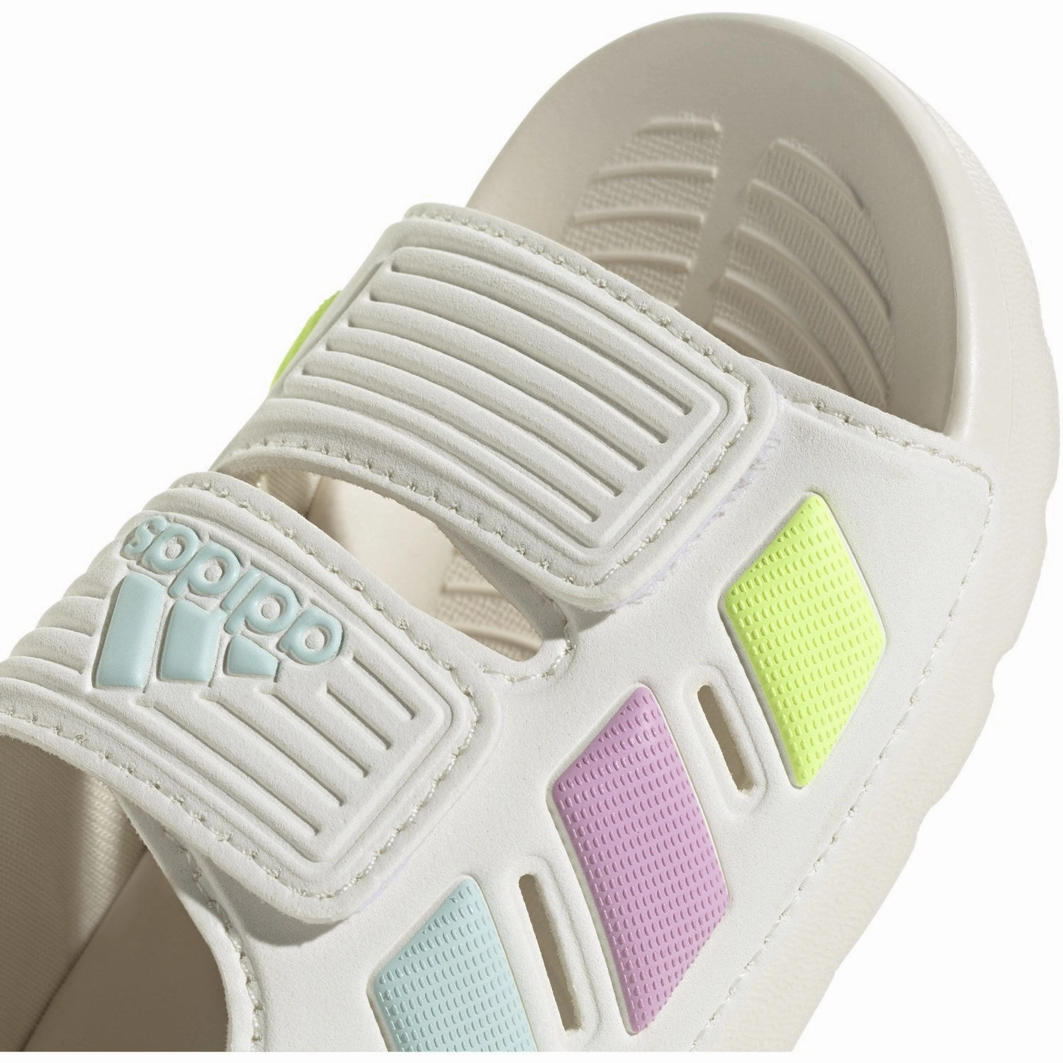 adidas Originals Off White/Bliss Lilac/Halo Mint Altaswim 2.0 I Sandal Field Walk