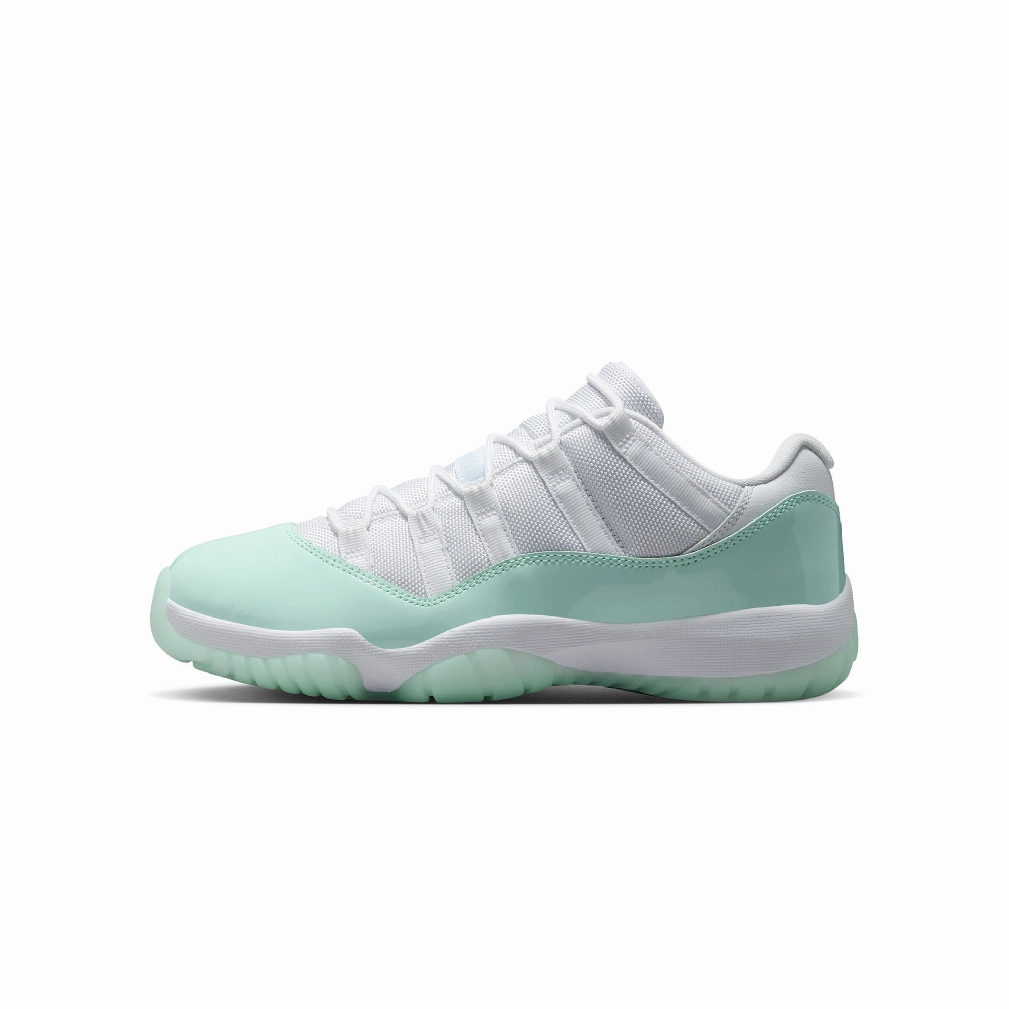 gel - filled - feature shoes Air Jordan 11 Womens Retro Low "Igloo" Shoes