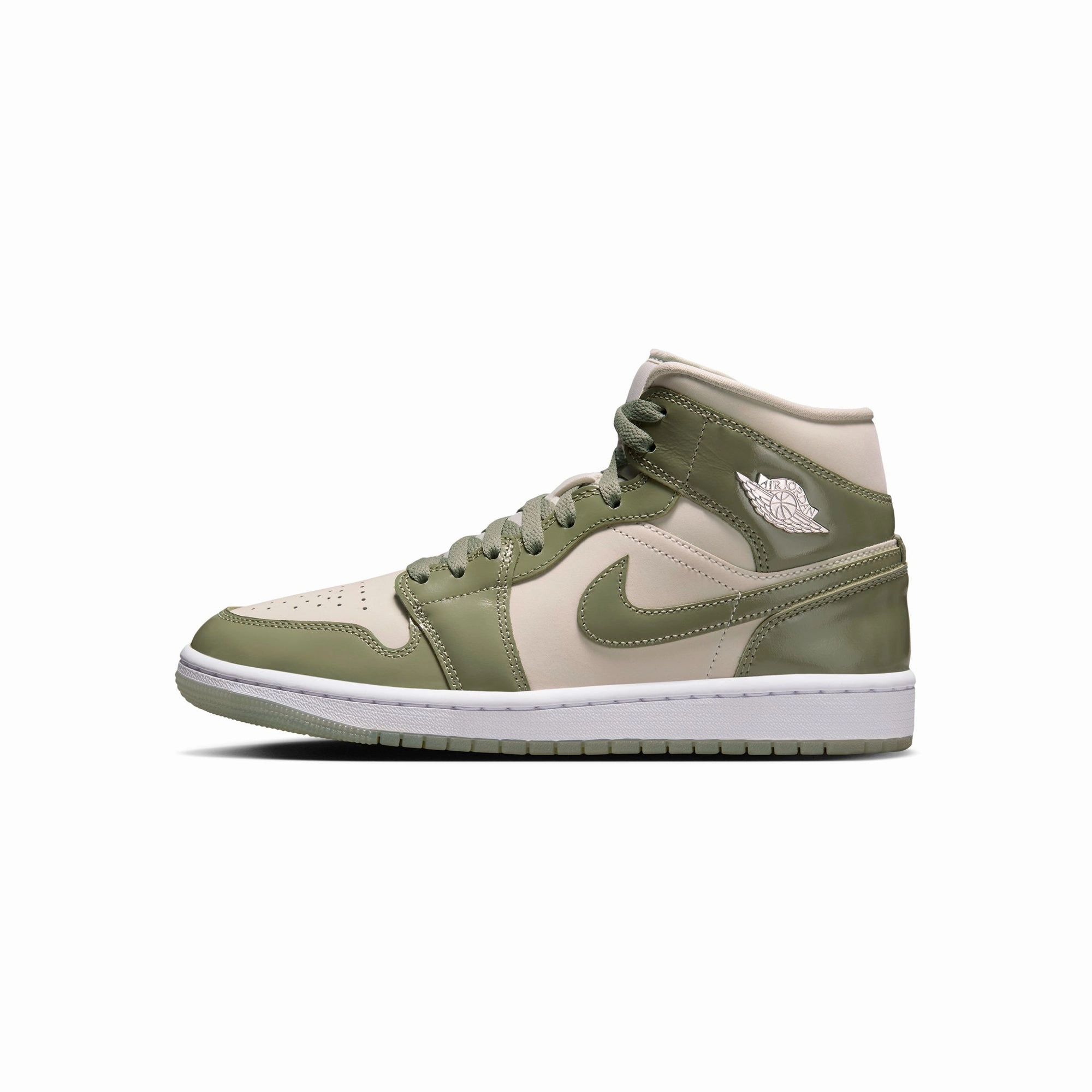 Air Jordan 1 Womens Mid SE Shoes Dynamic Flex Tech