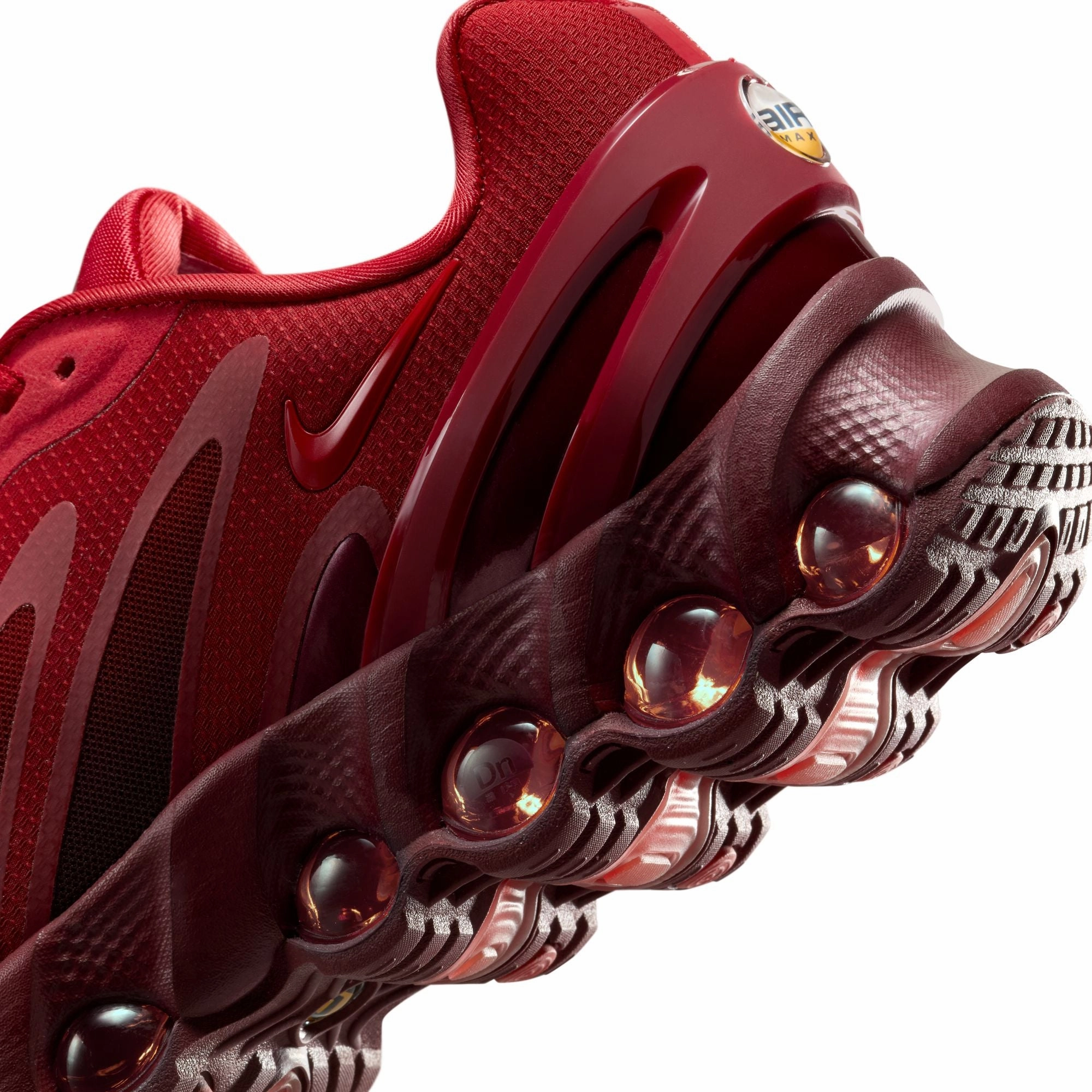 Soft midsoles summer running Nike Womens Air Max Dn8 Shoes