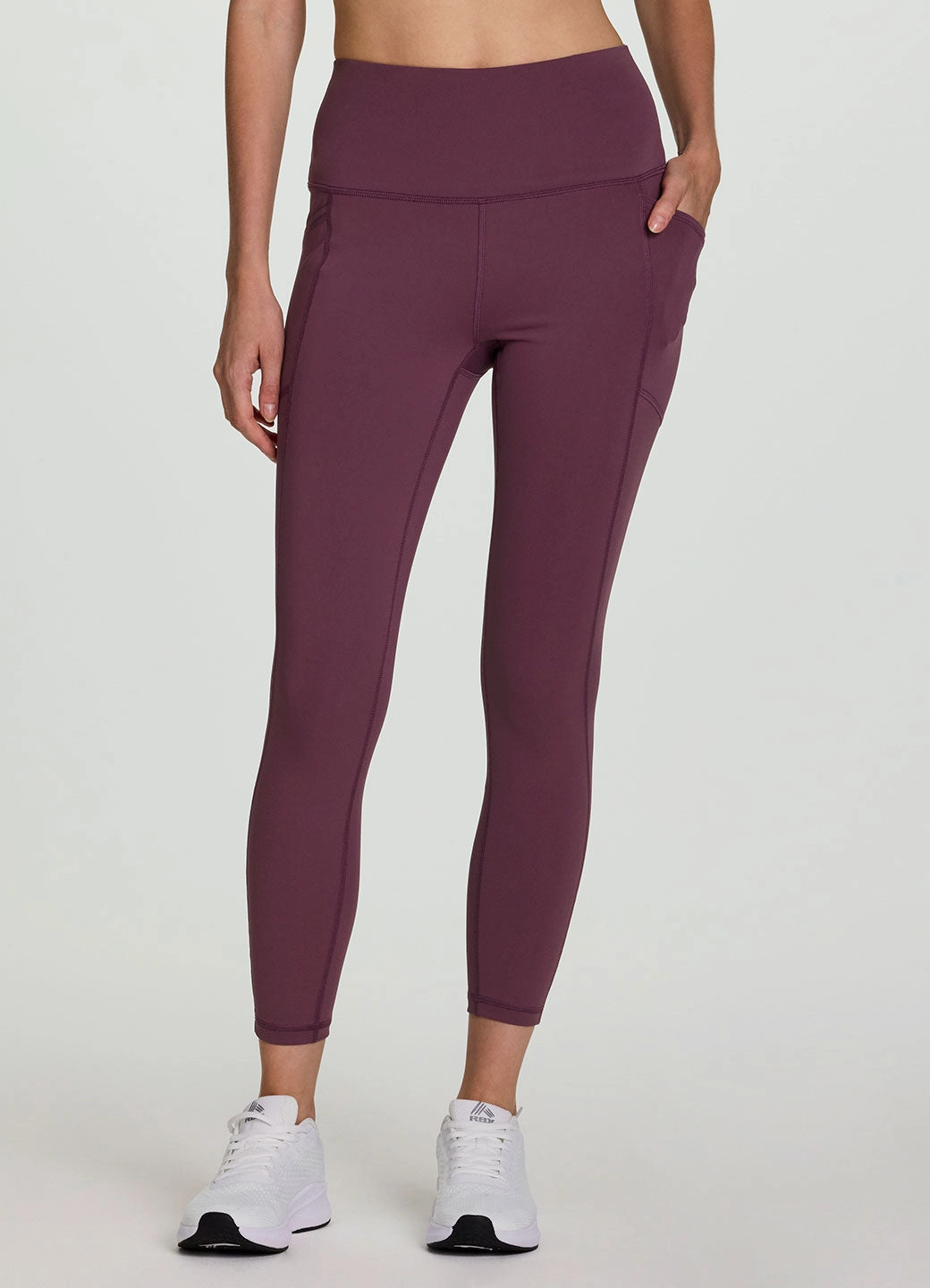 Prime Tech Flex Ultra Hold 7/8 Legging Travel Outfit