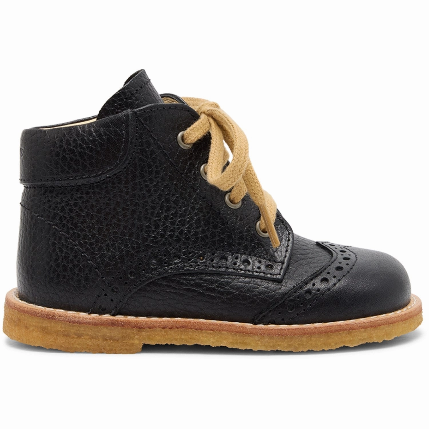 Angulus Black Classic Lace-up Shoe with Brogue Details Tunnel Trek Dirt Guard