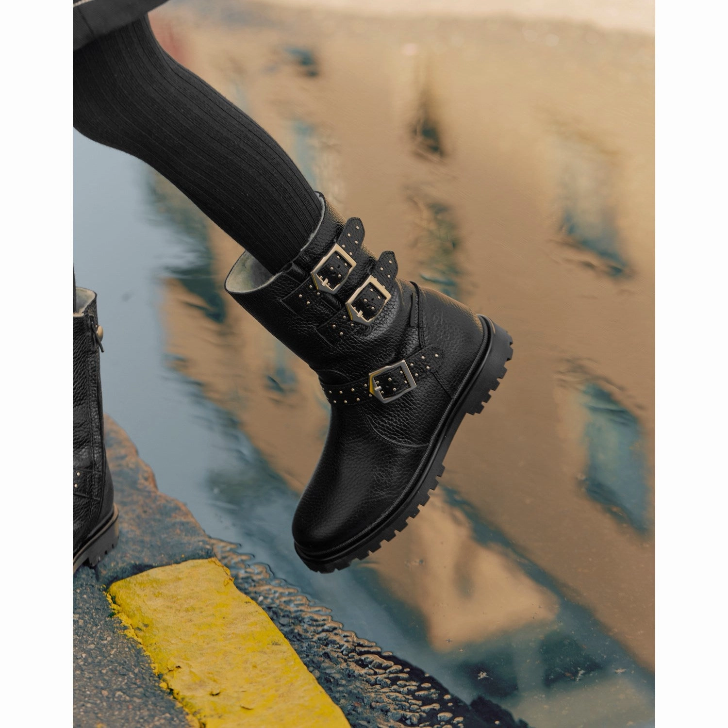 Snow Grip Angulus Black Tex boot with rivets, buckles and zipper