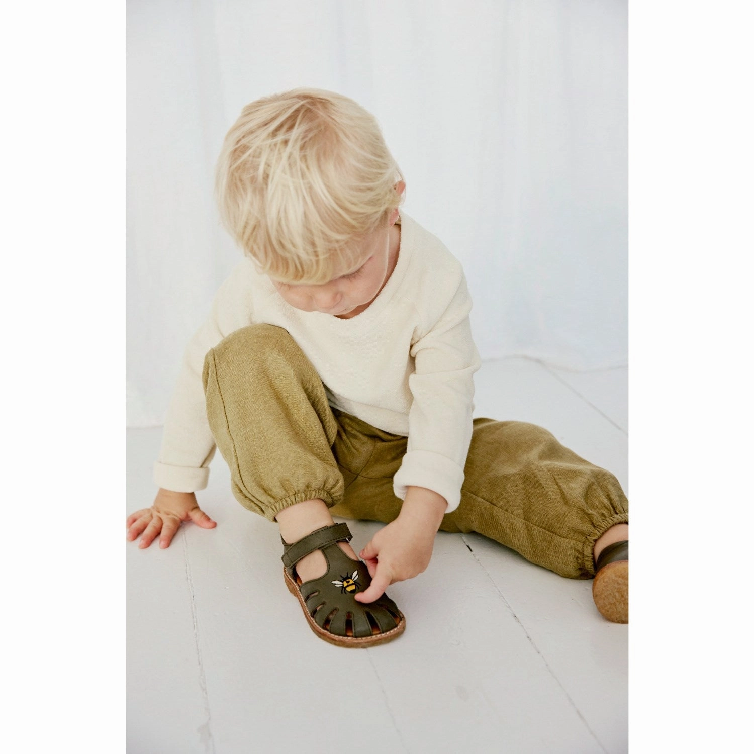 Angulus Forrest Beginner Sandal Med Bi Broderi Street Day