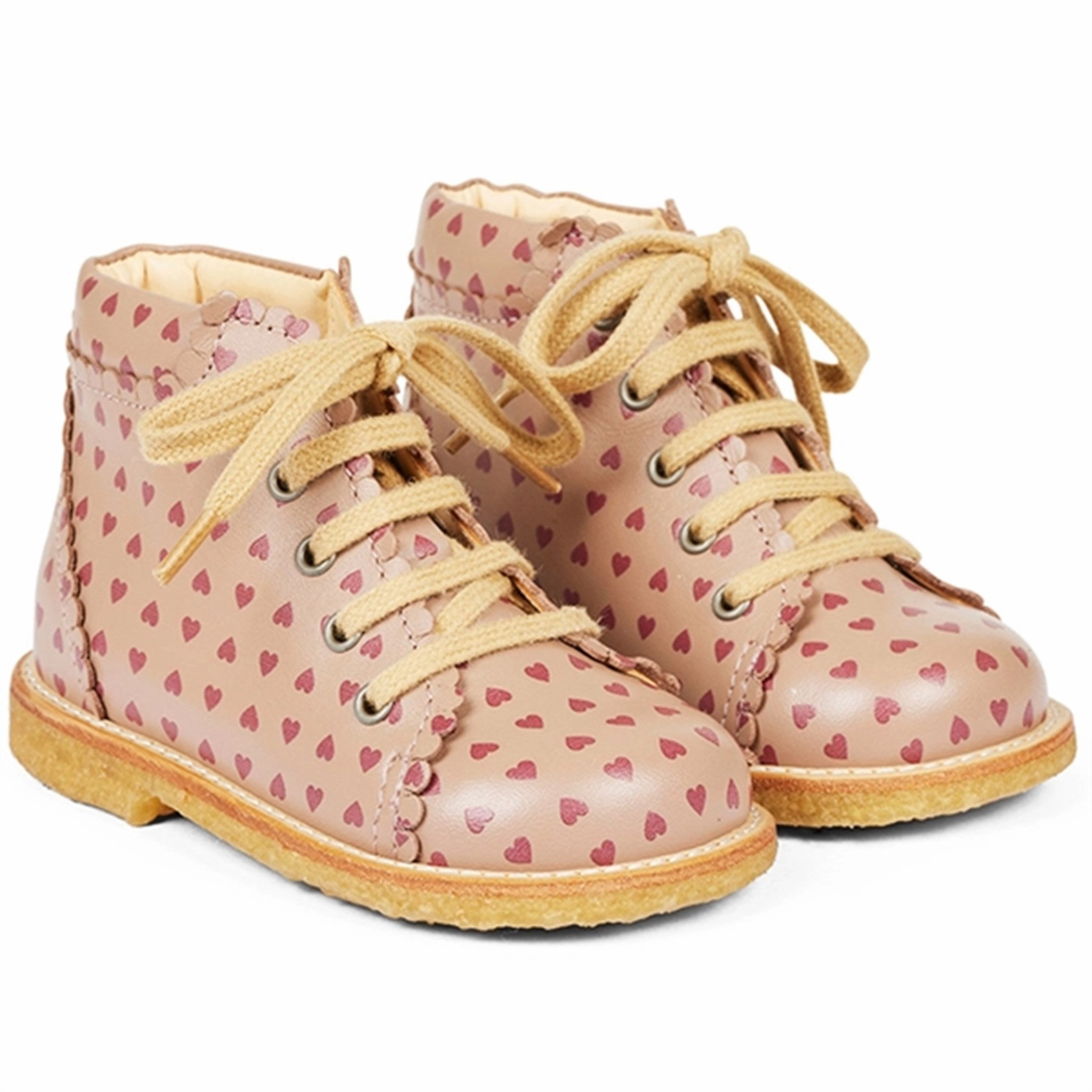 Angulus Starter Shoe With Hearts And Lace Make-Up Dry Comfort