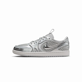 Body Mobility Air Jordan 1 Womens MM Low V3 Shoes