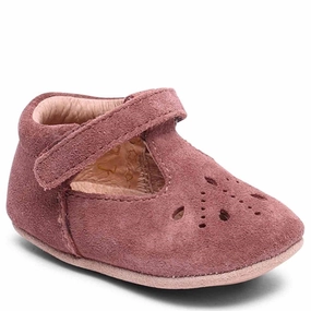 Bisgaard Indoor Shoes Bloom Plume Compact Design Comfort Enhancement