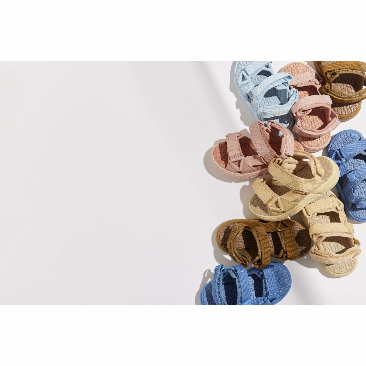 Reinforced toe Relaxed Comfort Bisgaard Cobalt Louis Sandal