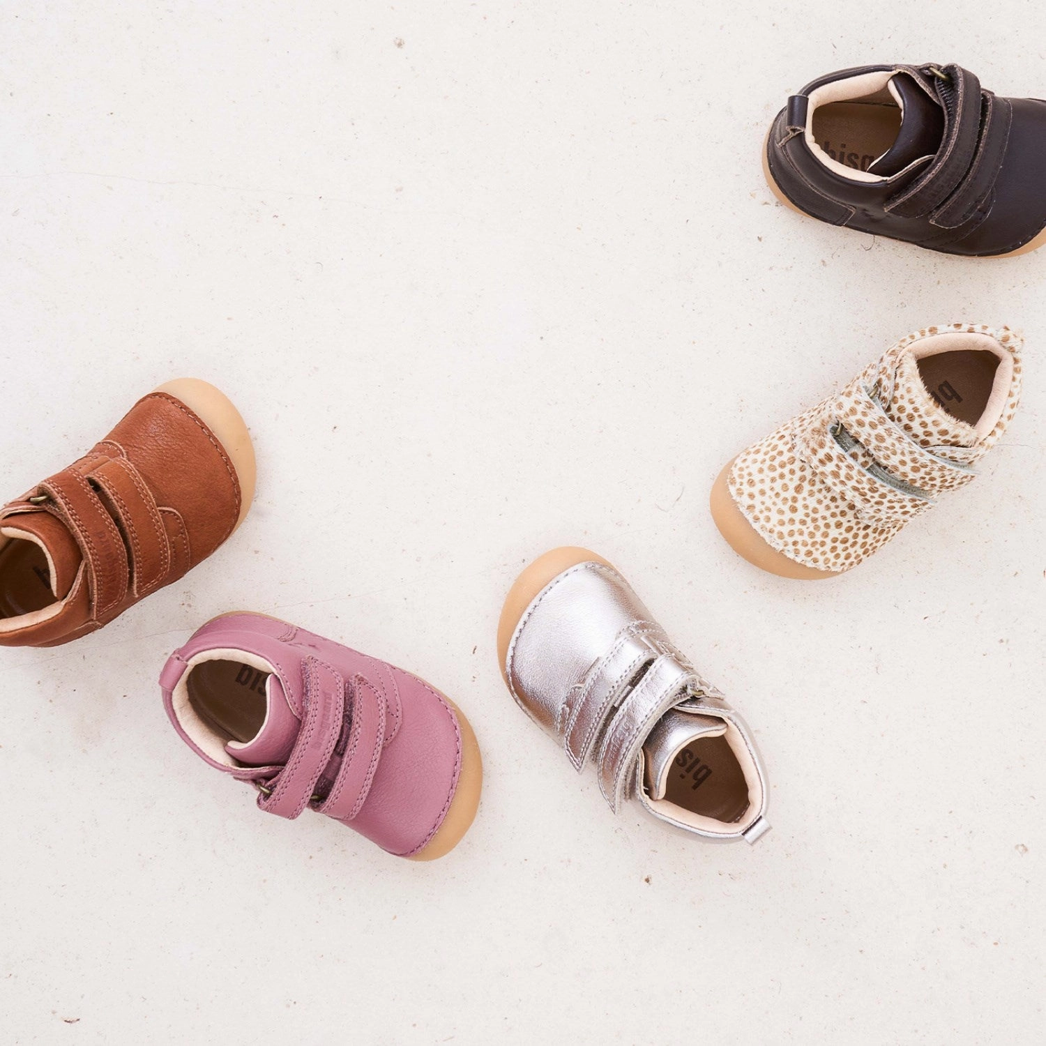 Foot Form Flex support Bisgaard Dark Brown Barefoot Carter