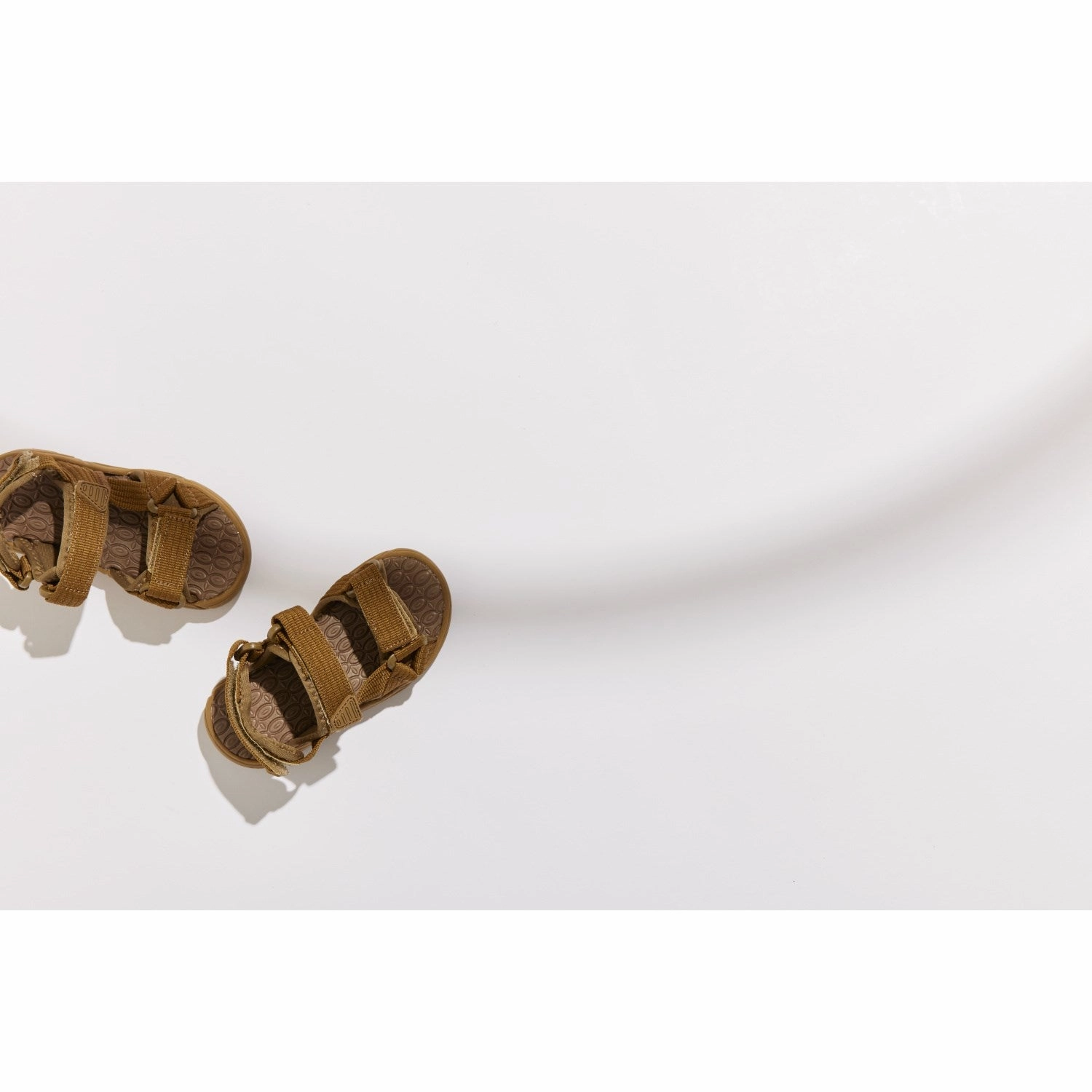 Instant Comfort Footwear Adjustable Laces Bisgaard Khaki Louis Sandal