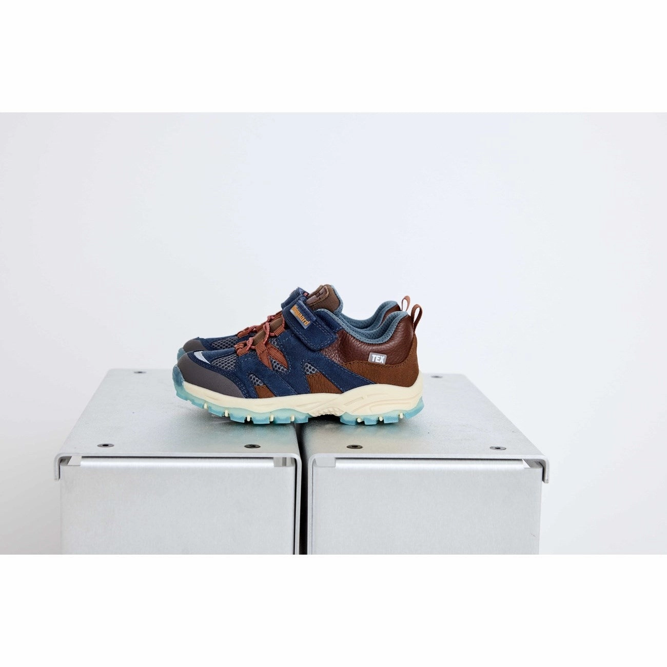 Bisgaard Navy Pilou Tex Tex Muddy Path Comfort Grip