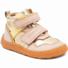 Fast Stride Bisgaard Nude Barefoot Becky