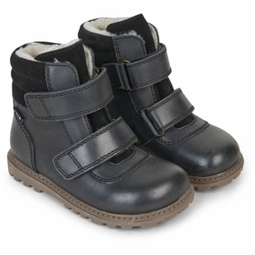 Bundgaard Black Tokker Padded Interior Rough Trail Hiker Weekend Trek