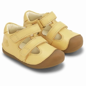 Trend Alert Footwear for Men Bundgaard Yellow Petit Summer