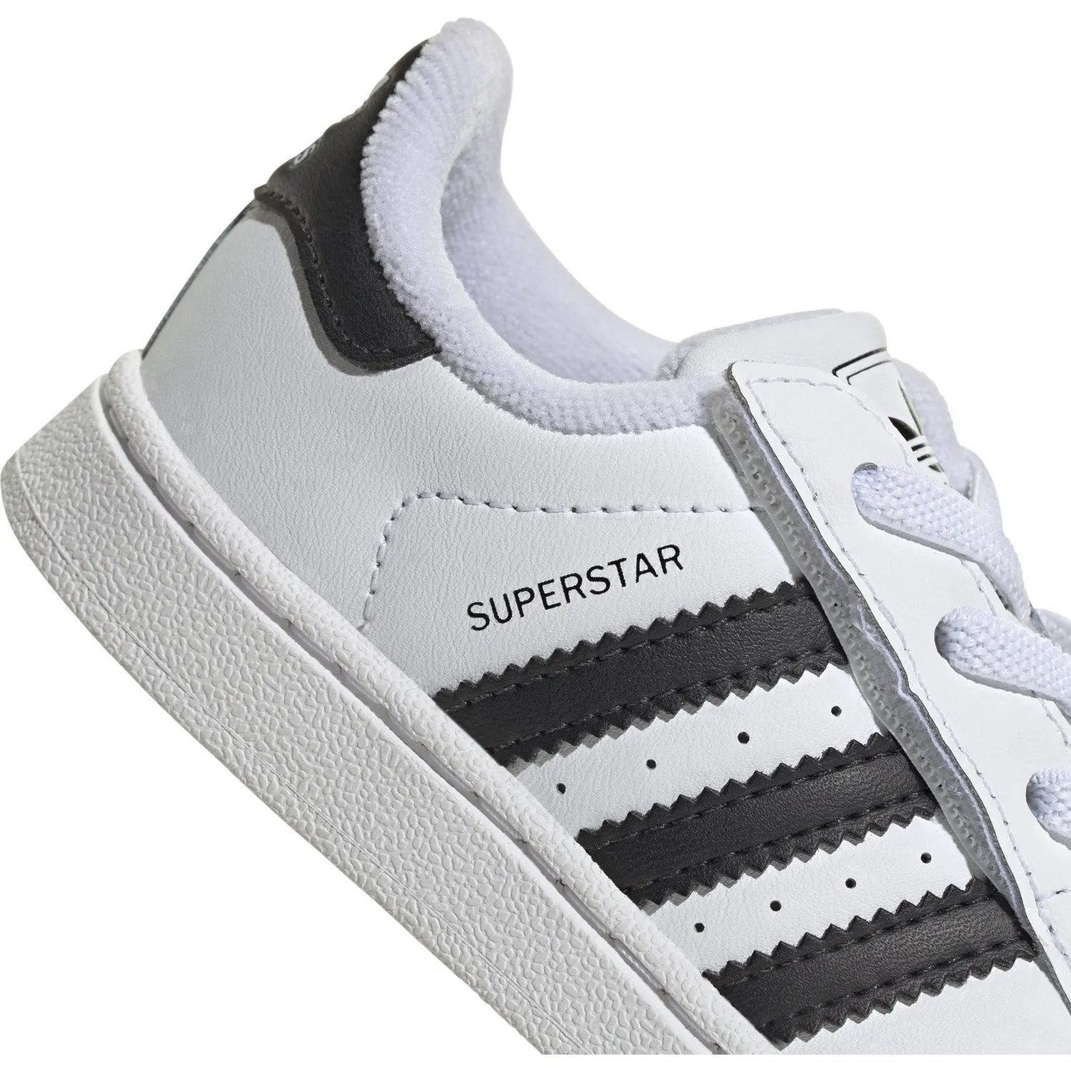 adidas Originals Ftwr White/Core Black/Ftwr White Superstar Ii Cf El I Sneakers Runner's Choice LaceUpDesign