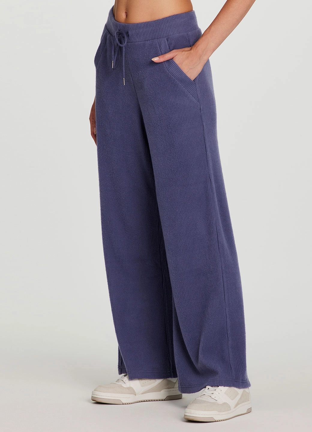 Laidback Ribbed Wide Leg Pant LowProfileWaistband TailoredSilhouette