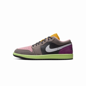 Air Jordan Mens 1 Low SE Shoes Anatomical Lace System Flexible sole construction