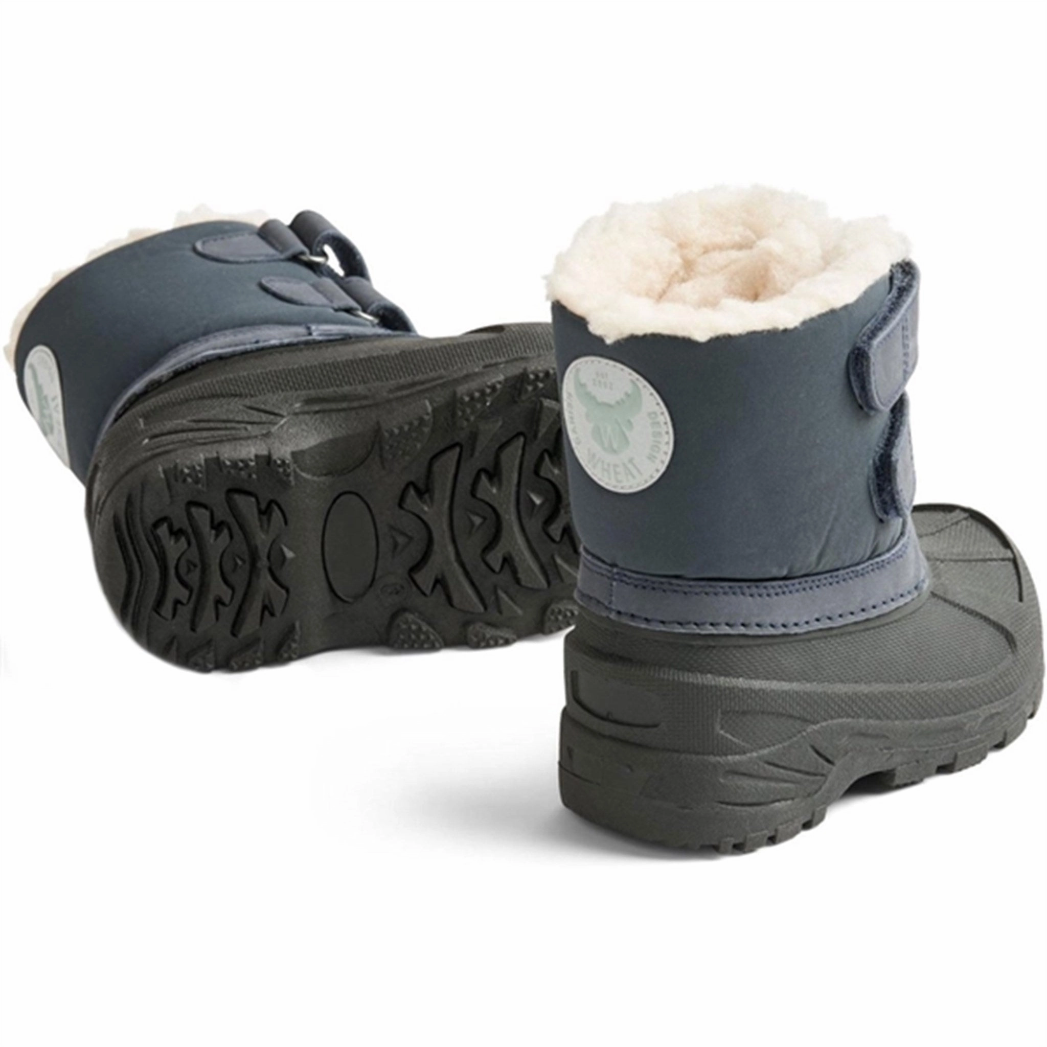Traction Lug Pattern MoistureWicking Wheat Thermo Winter Boots Thy Navy