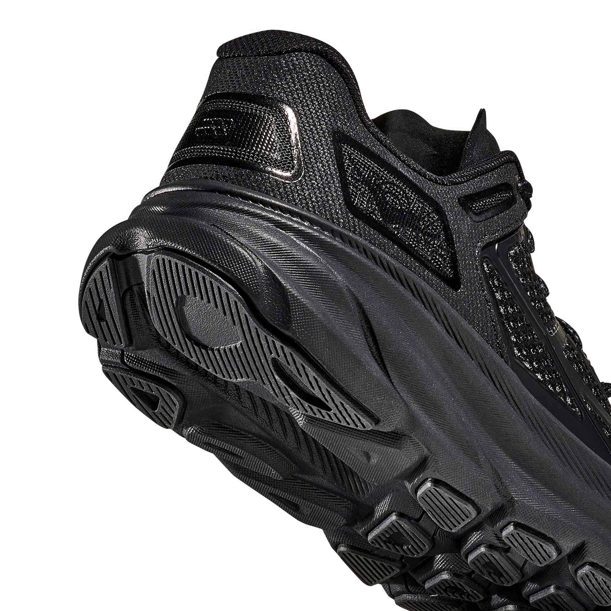 Smooth Soles travel - friendly shoes Hoka U Clifton One9 Shoes