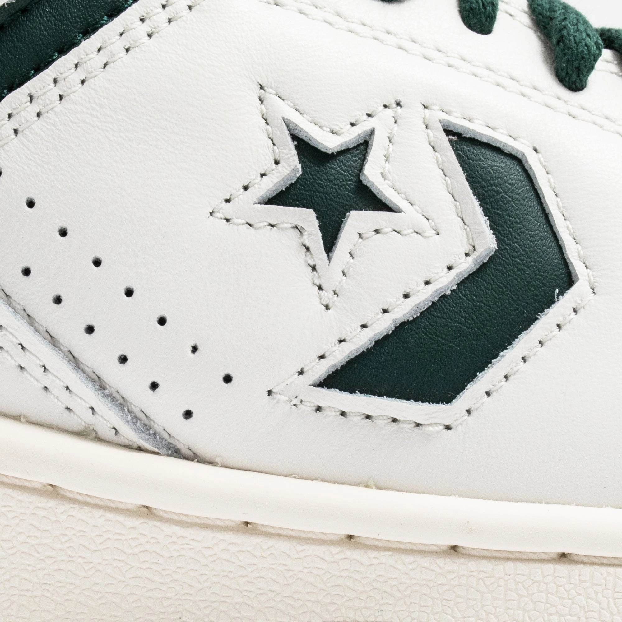 Converse Mens Weapon OX Shoes ventilation - enhanced shoes tropical - climate shoes