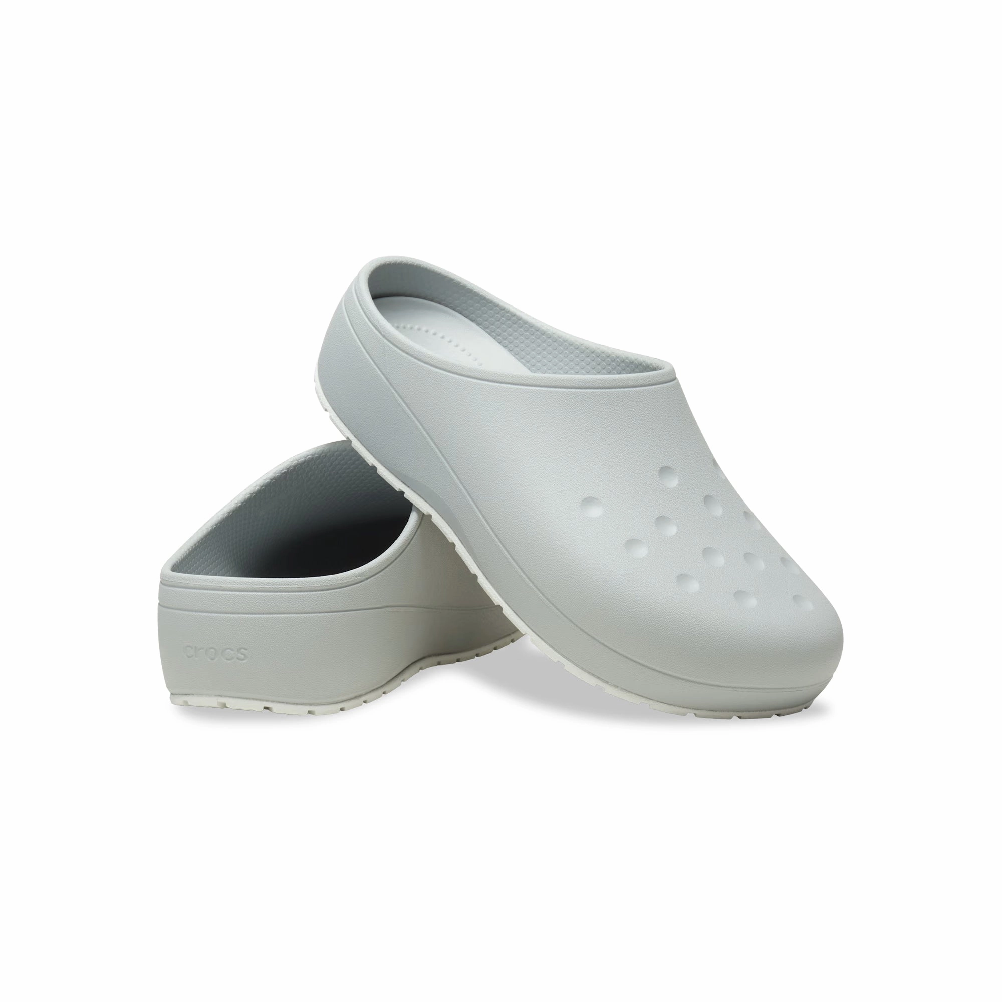 MDOutsole Vertical Flex Grooves Crocs Mens Classic Quiet Clog