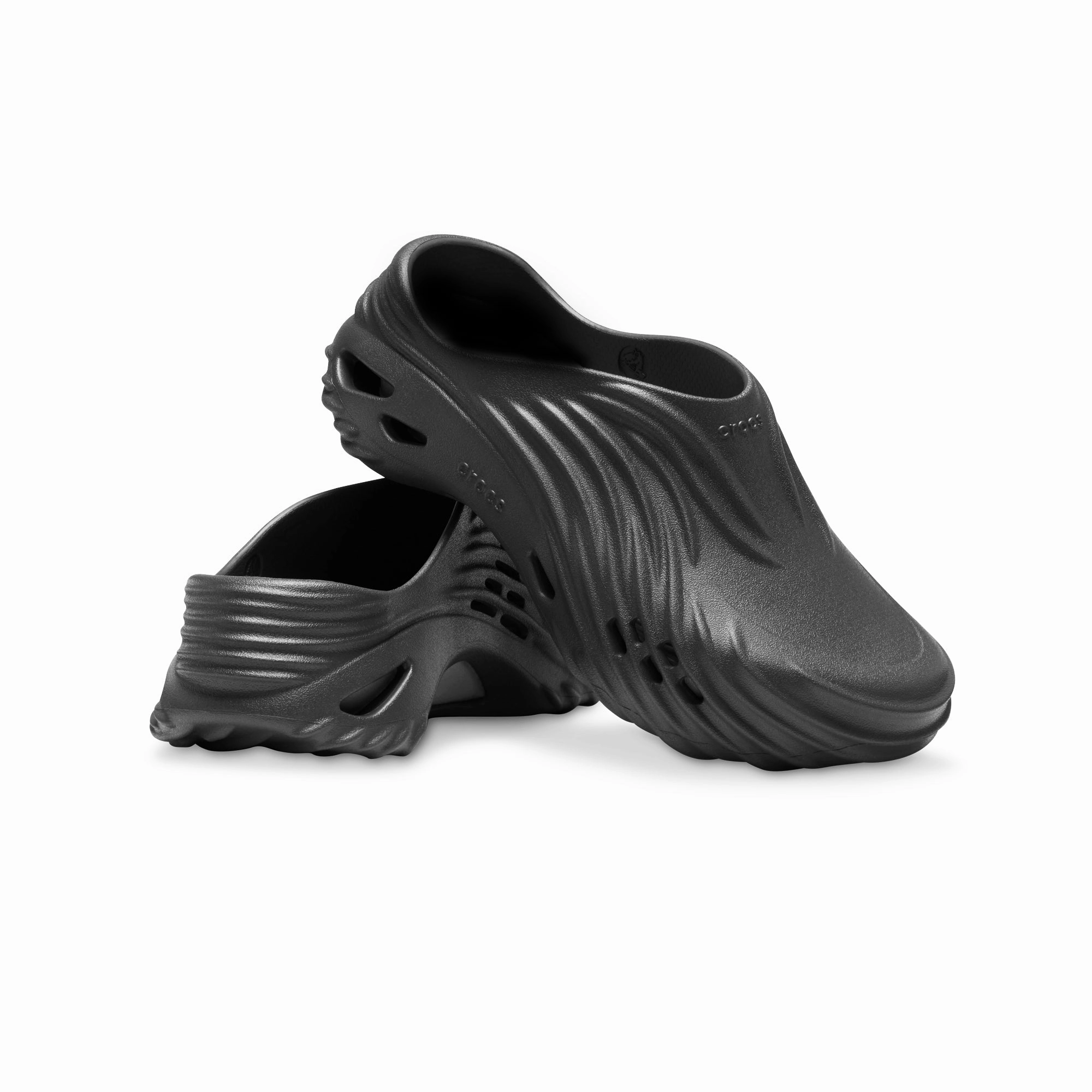 Rest Anti Collision Toe Cap Crocs Mens Echo Wave Sandals