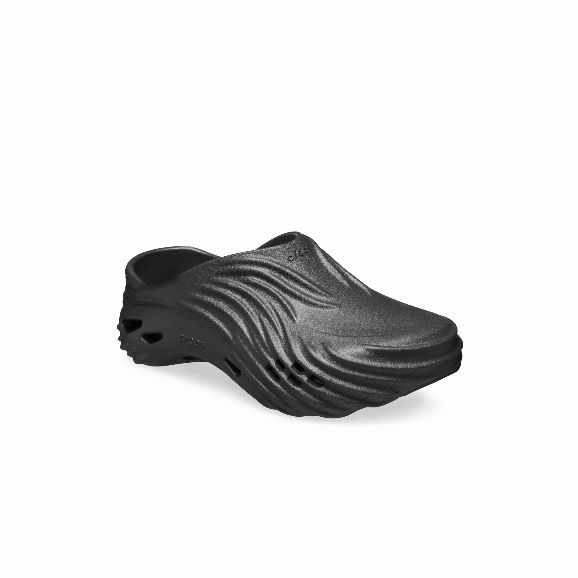 sports lover Crocs Mens Echo Wave Sandals