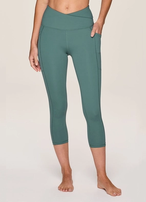 Sleek Fabric Crossover Ultra Hold Capri