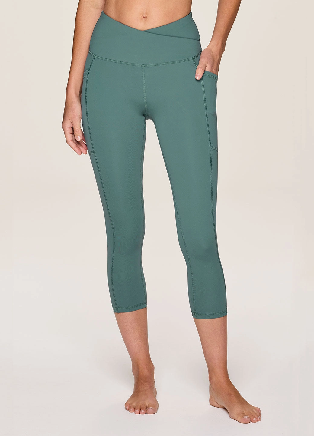 Sleek Fabric Crossover Ultra Hold Capri