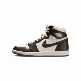 Air Jordan 1 Womens Retro High OG Shoes Quick Dry Material Breathable Airflow Tech