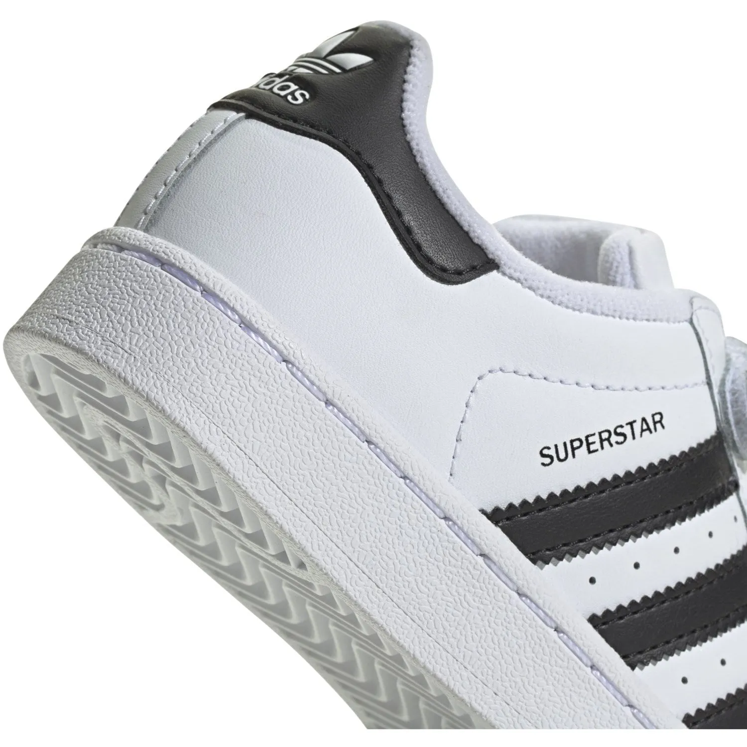 Street Power adidas Originals Ftwr White/Core Black/Ftwr White Superstar Ii Cf C Sneakers