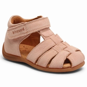 Flexible Groove Design Contoured Heel Support Bisgaard Carly Sandal Rose