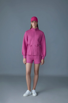 Timeless Street Self expression FINOLA