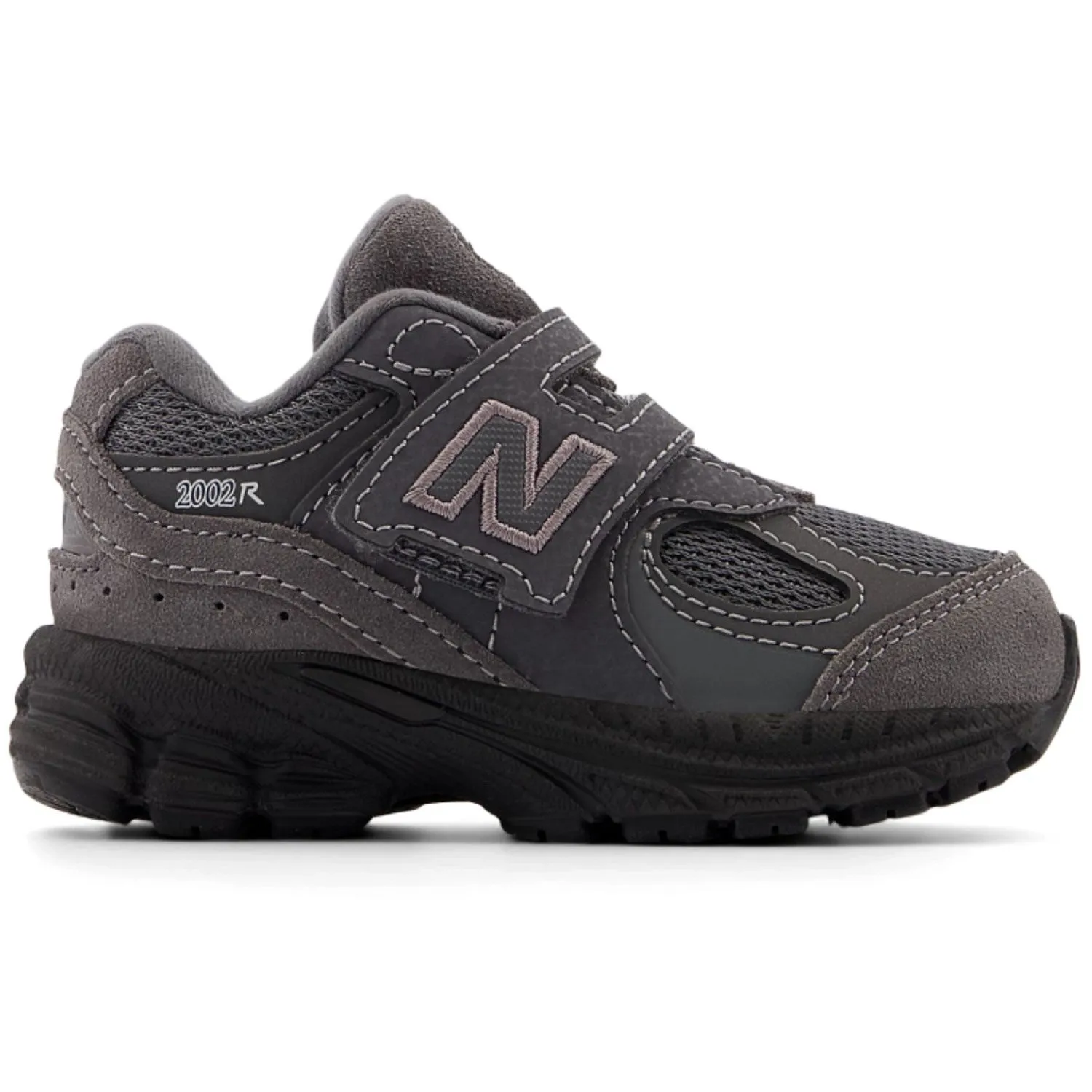 New Balance Castlerock 2002 Kids Hook & Loop Sneakers Decoupled Heel Construction