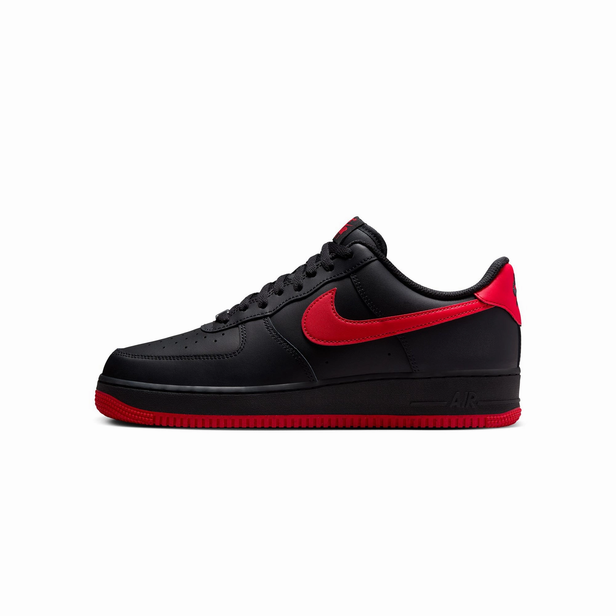 single - strap shoes Non Marking Rubber Nike Mens Air Force 1 Low "Bred" Shoes