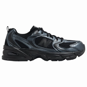 Designed to handle long workouts with ease and stability New Balance 530 Junior