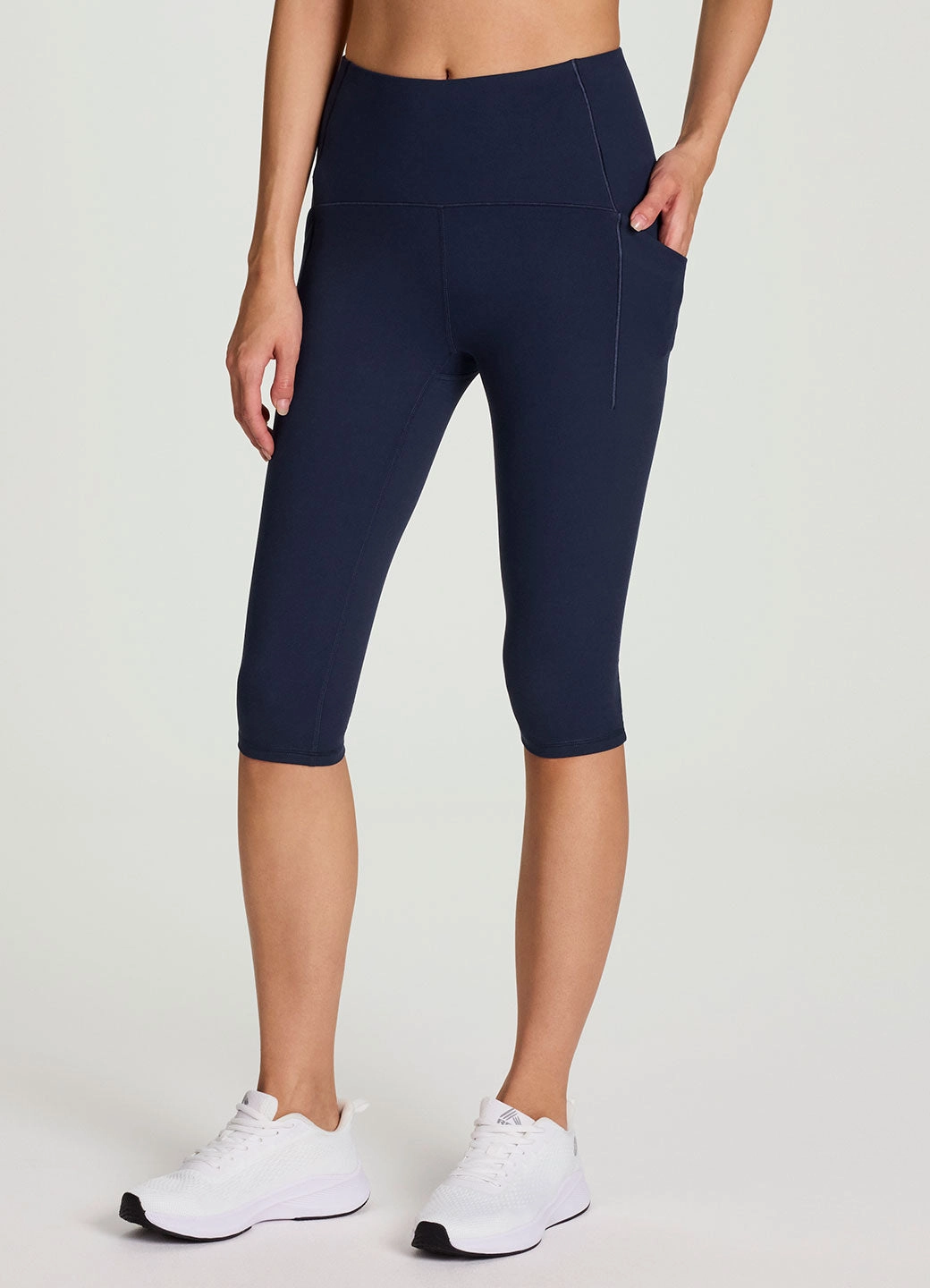 Power Move Casual Comfort Sunday Stroll Cropped Capri