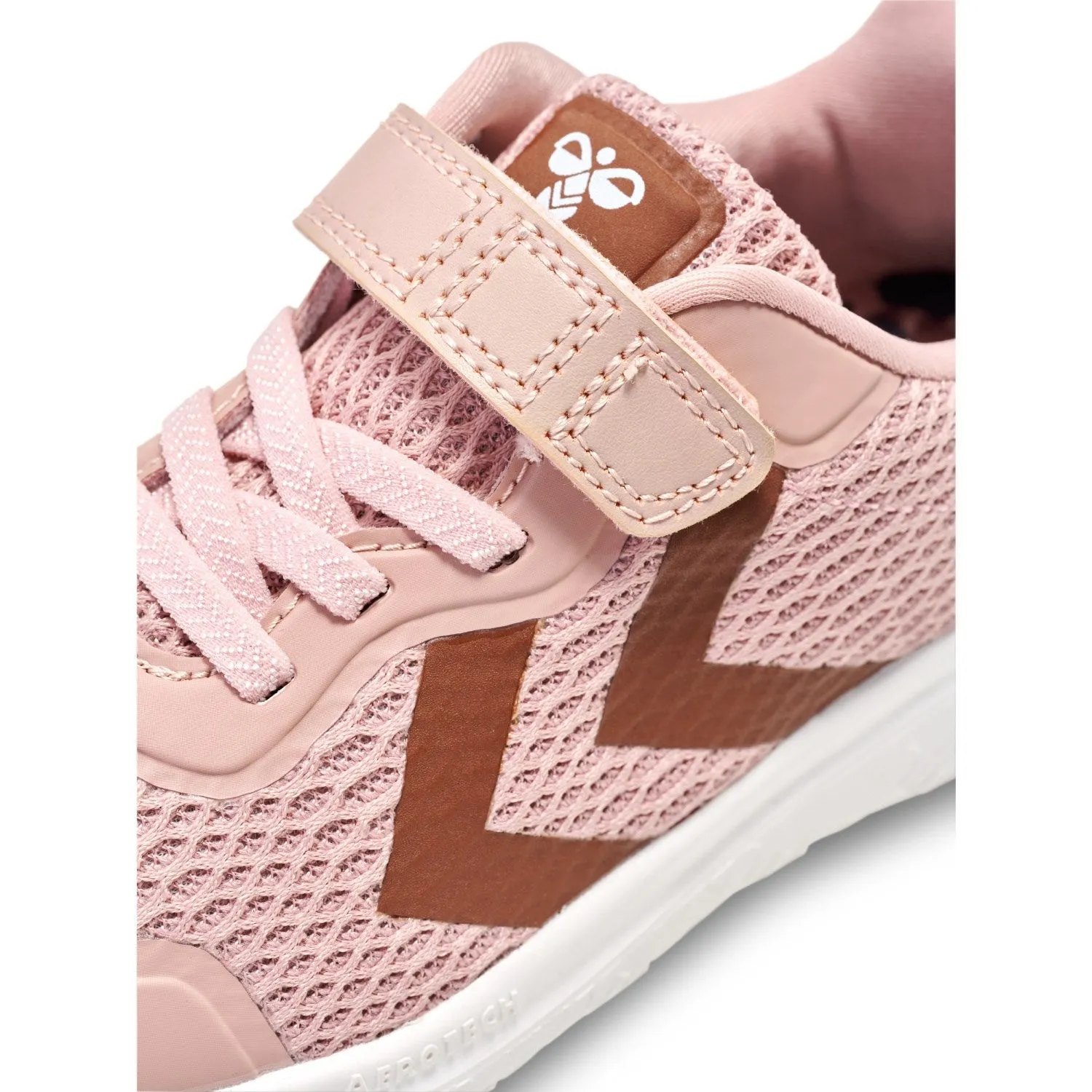 Hummel Adobe Rose Actus Recycled Jr Sneakers Ease of Use