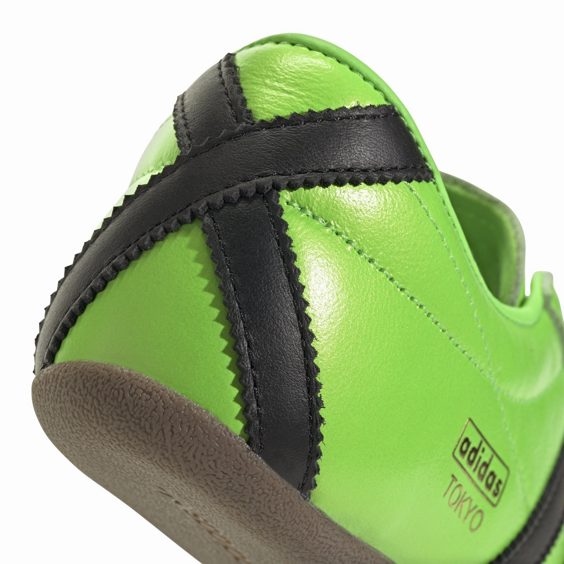 Dynamic support Adidas Womens Tokyo Decon Shoes