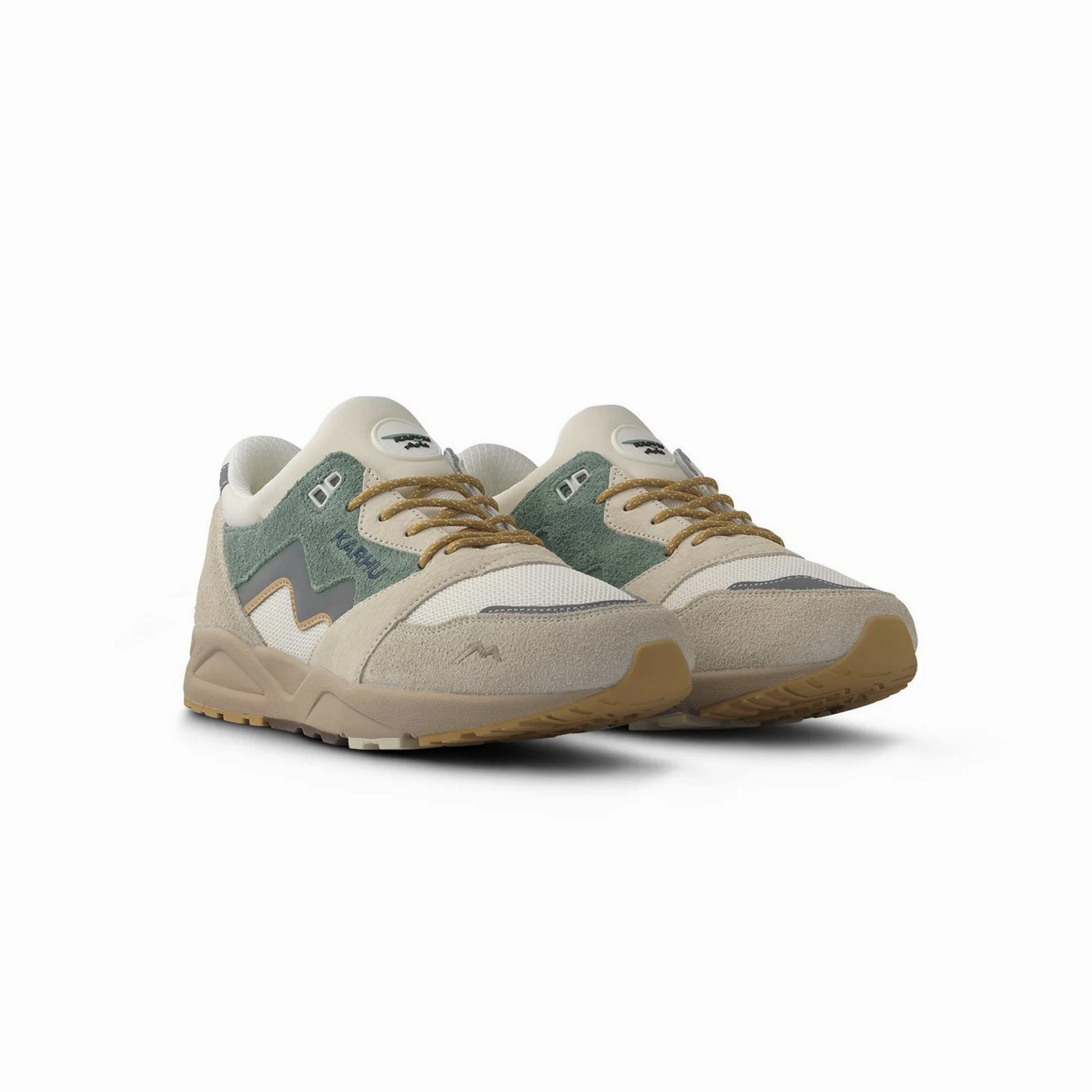 basketball shoes musical - themed running gear Karhu Mens Aria 95 Shoes