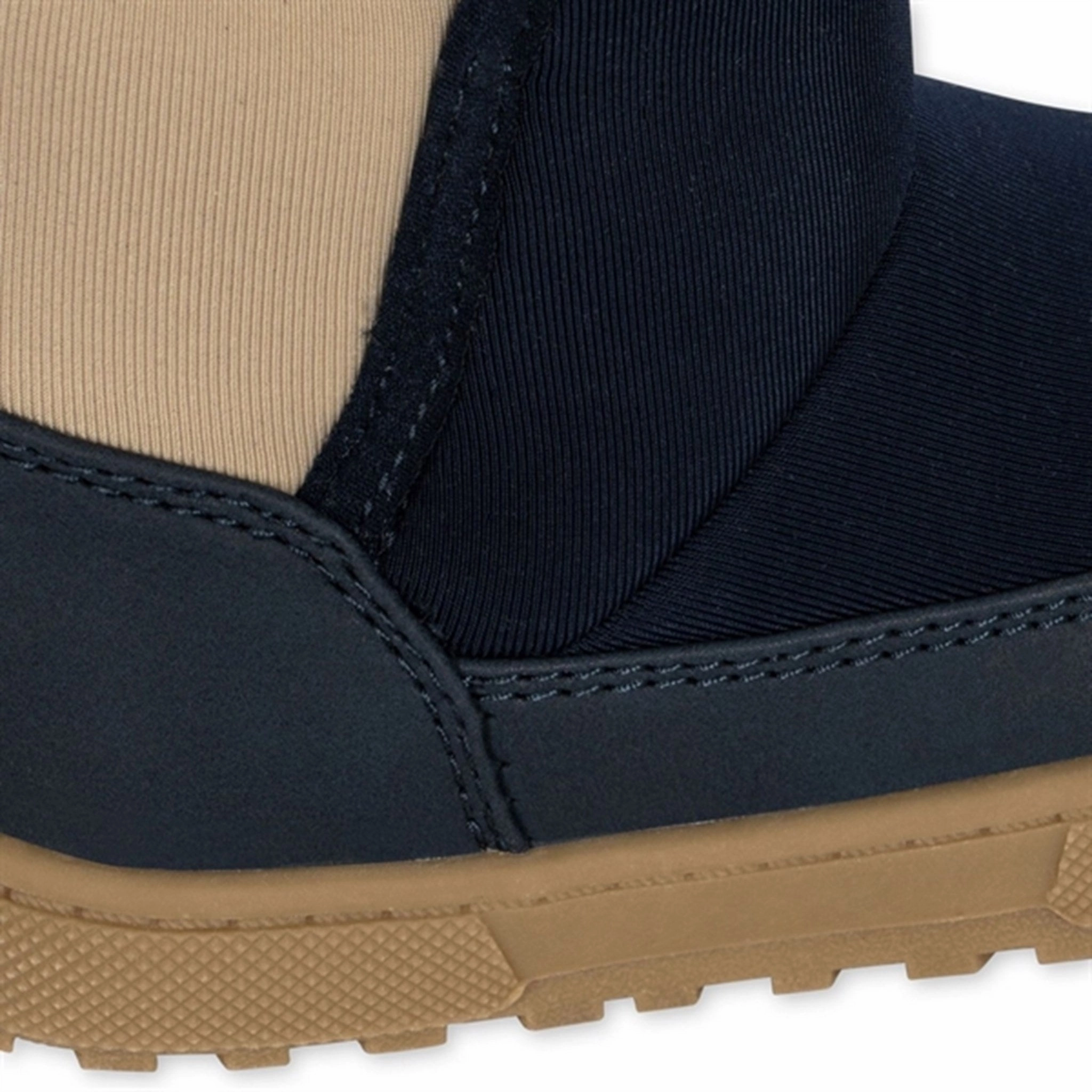 Konges Sl?jd Total Eclipse Neo Boot Insulated Interior Odor Control Fabric