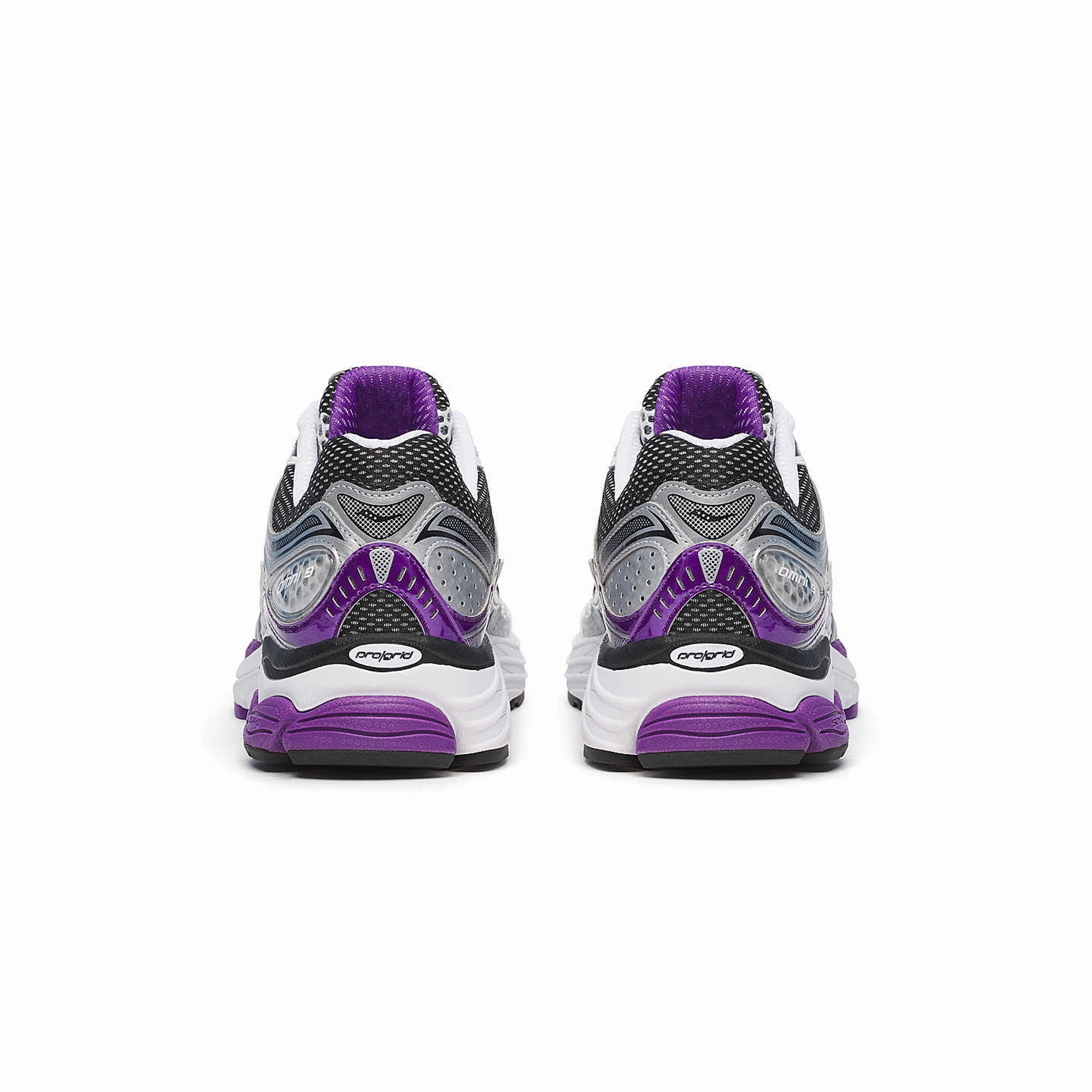 plyometric training running shoes cushioned running pick Saucony Mens Progrid Omni 9 Shoes