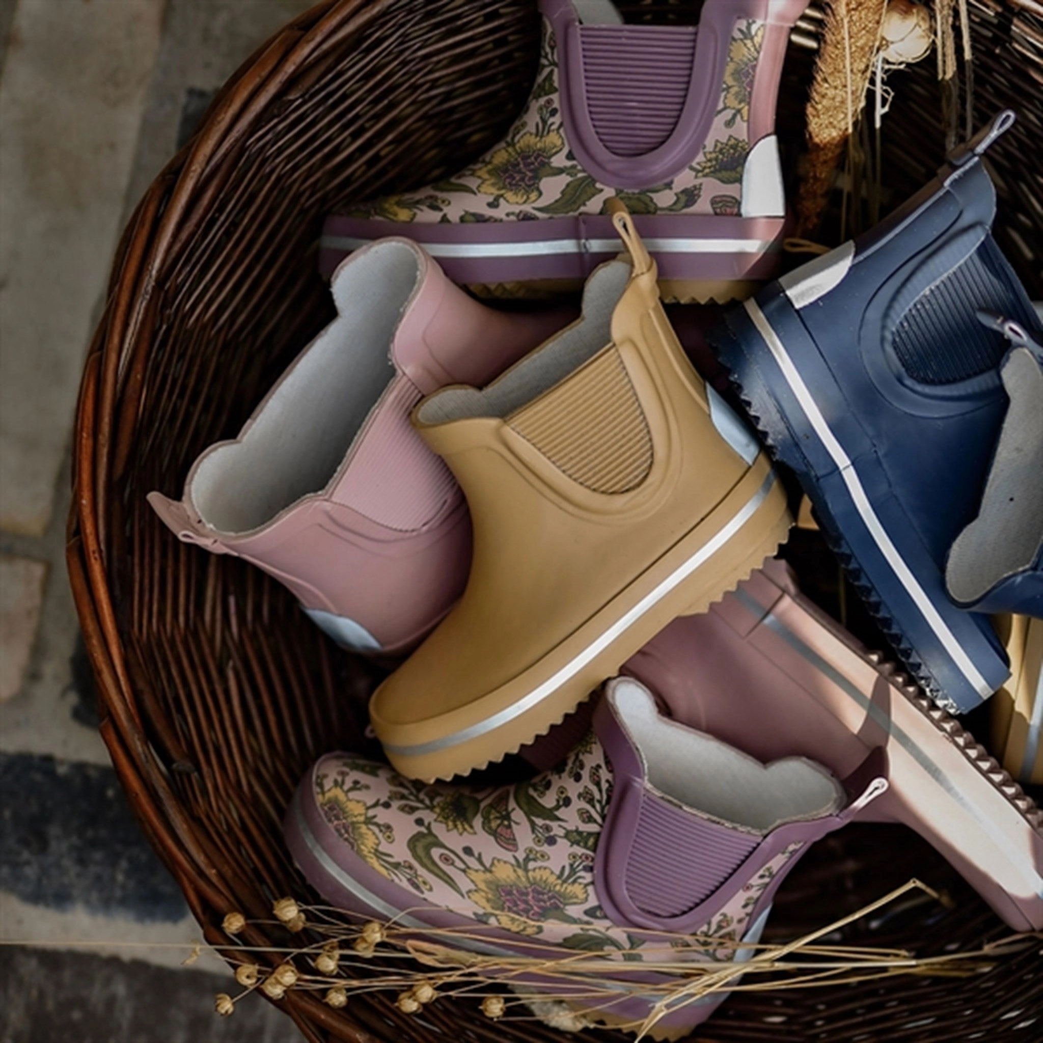 Ranch Mode subtle style Mikk-Line Wellies Short Twilight Mauve