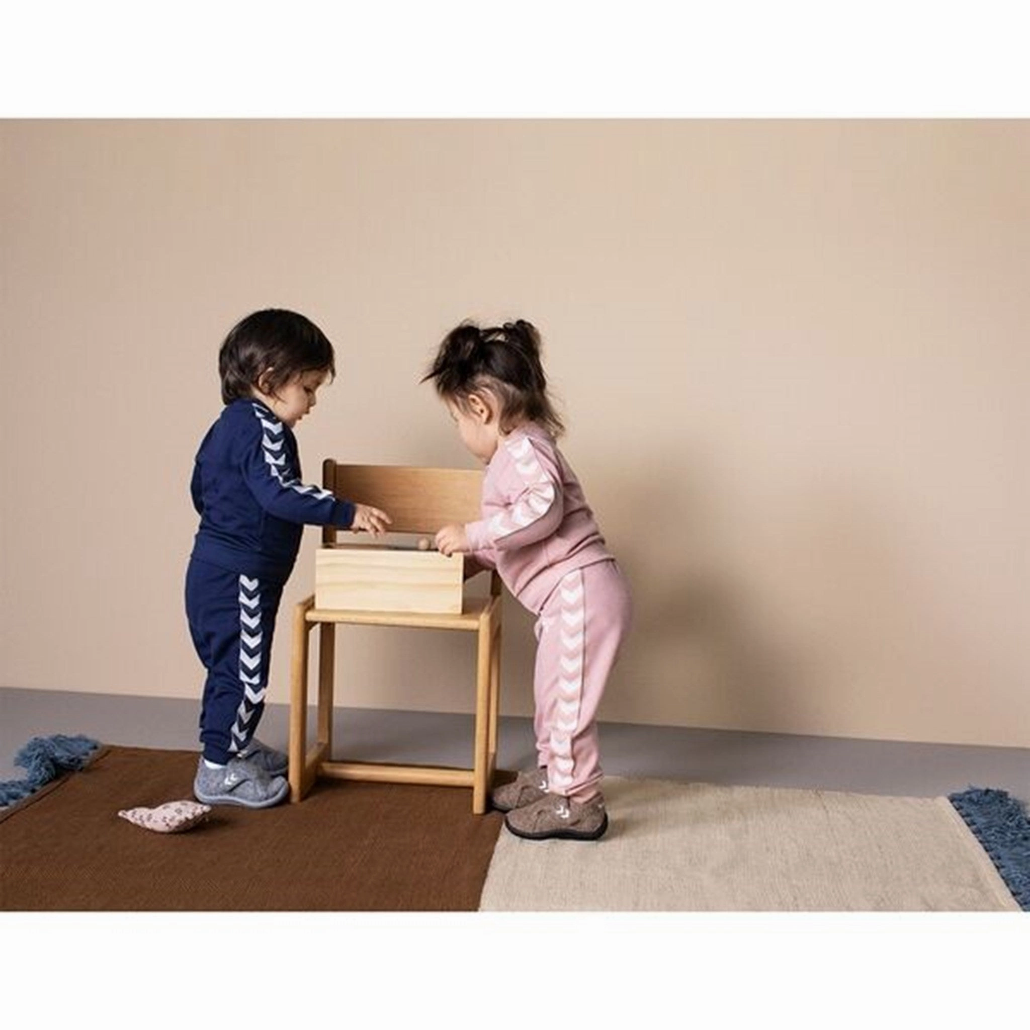 Ergonomic Shape Hummel Beige Wool Slipper Infant