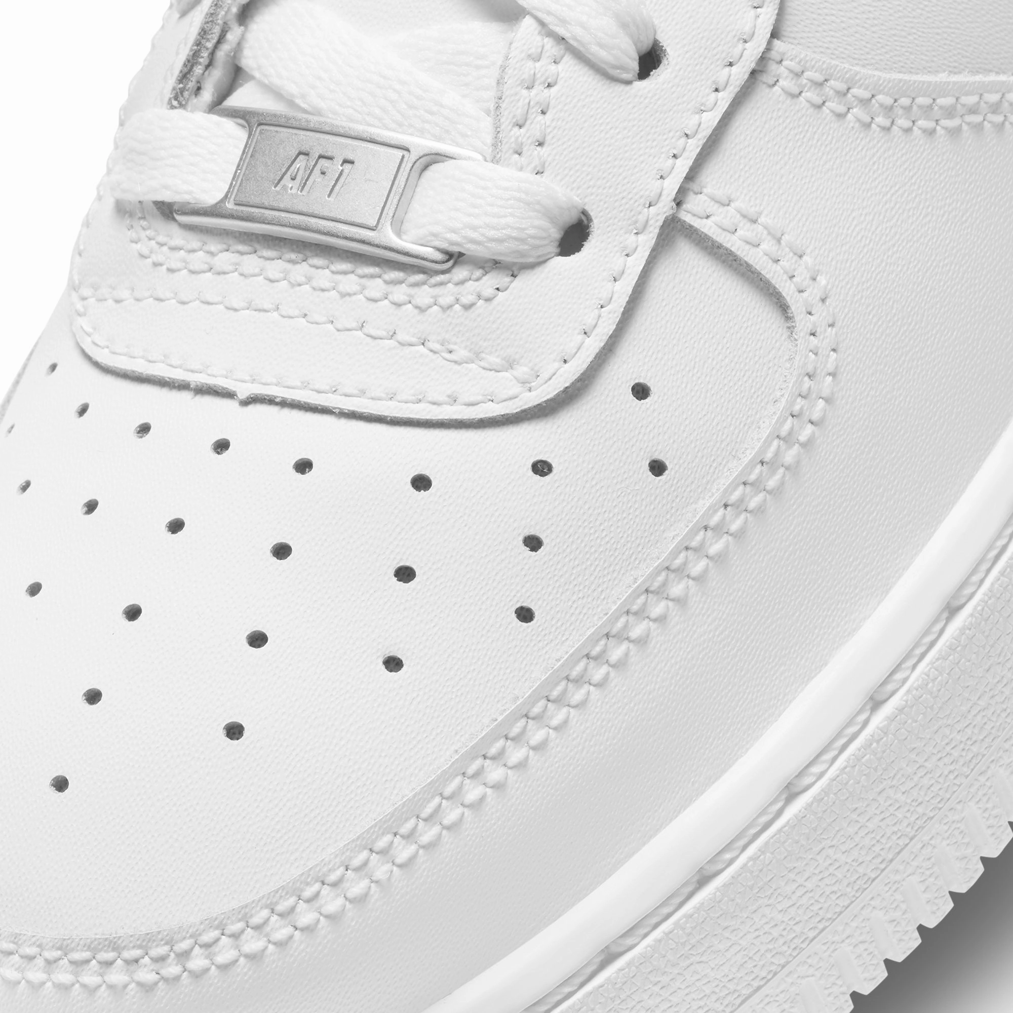 adjustable - fit shoes running in a field shoes Nike Kids Air Force LE Shoes