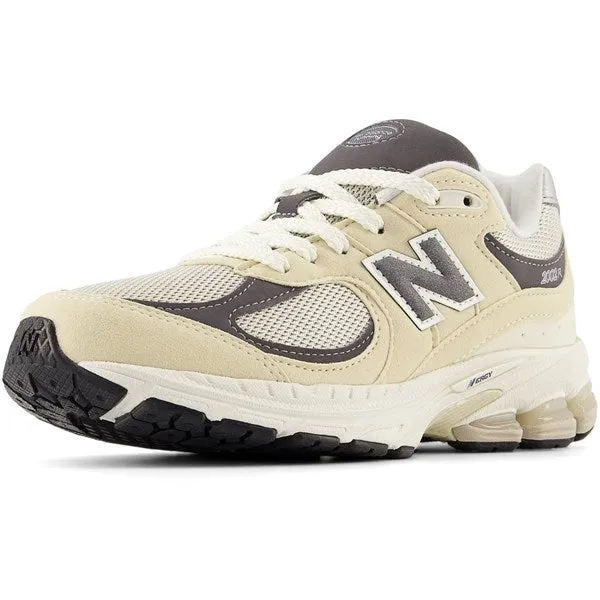 New Balance 2002 Kids Sneakers Sandstone Eco conscious